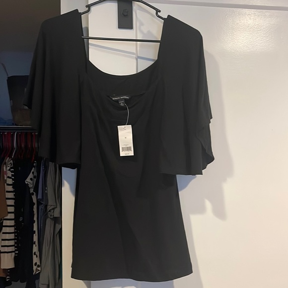 Banana Republic Tops - NWT Banana Republic Women’s Size Medium Black Blouse